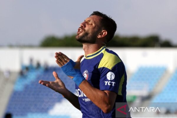 Arema Transformasikan Pertandingan Melawan Persib Menjadi Saat Kebangkitan