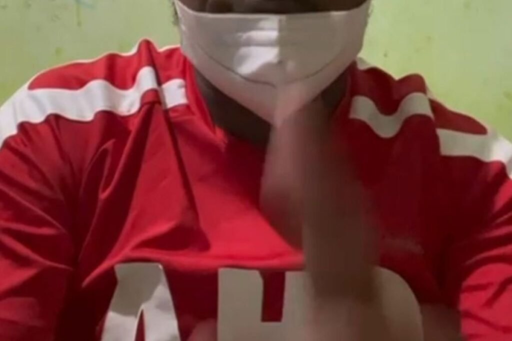 Tanggapan Keras Mantan Pemain Timnas Terhadap Rasisme yang Dialami Yakob Sayuri